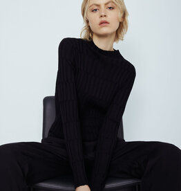 Mélissa Nepton Colette