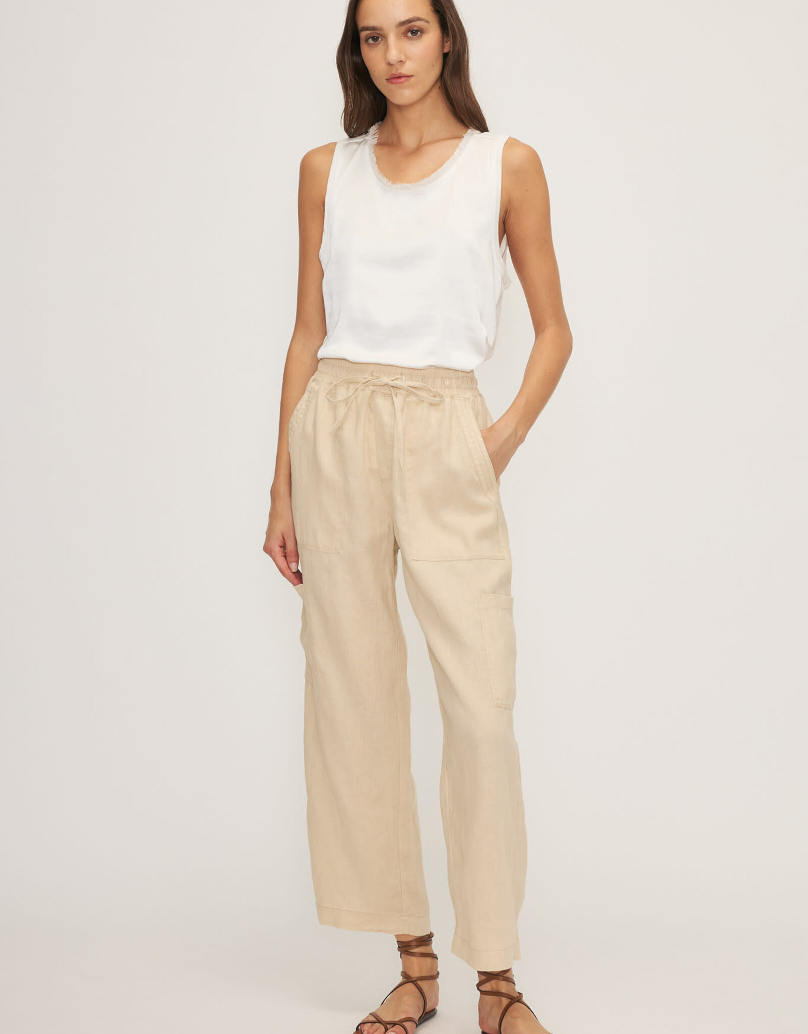 Mélissa Nepton James