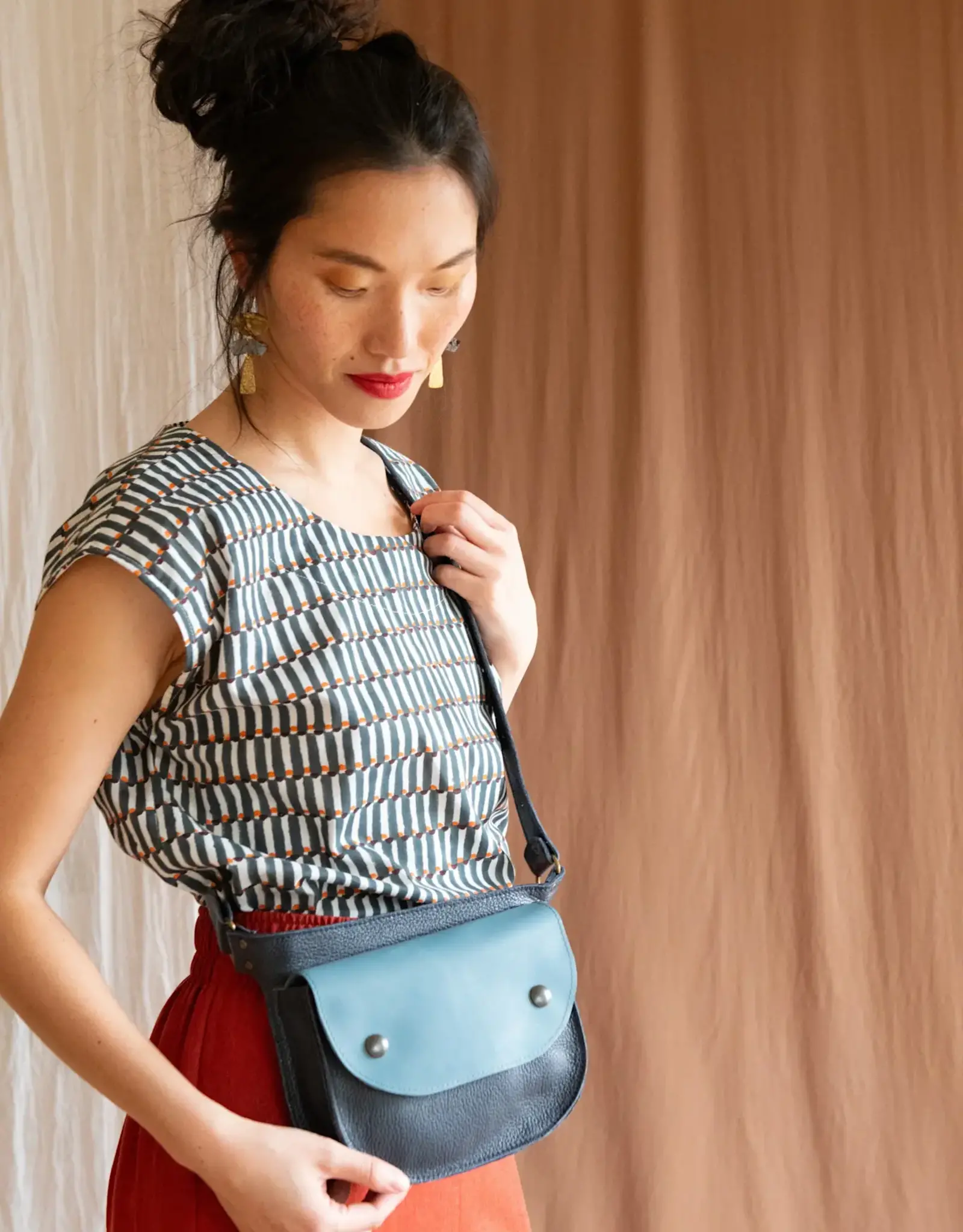 Kazak Amaru pochette divers