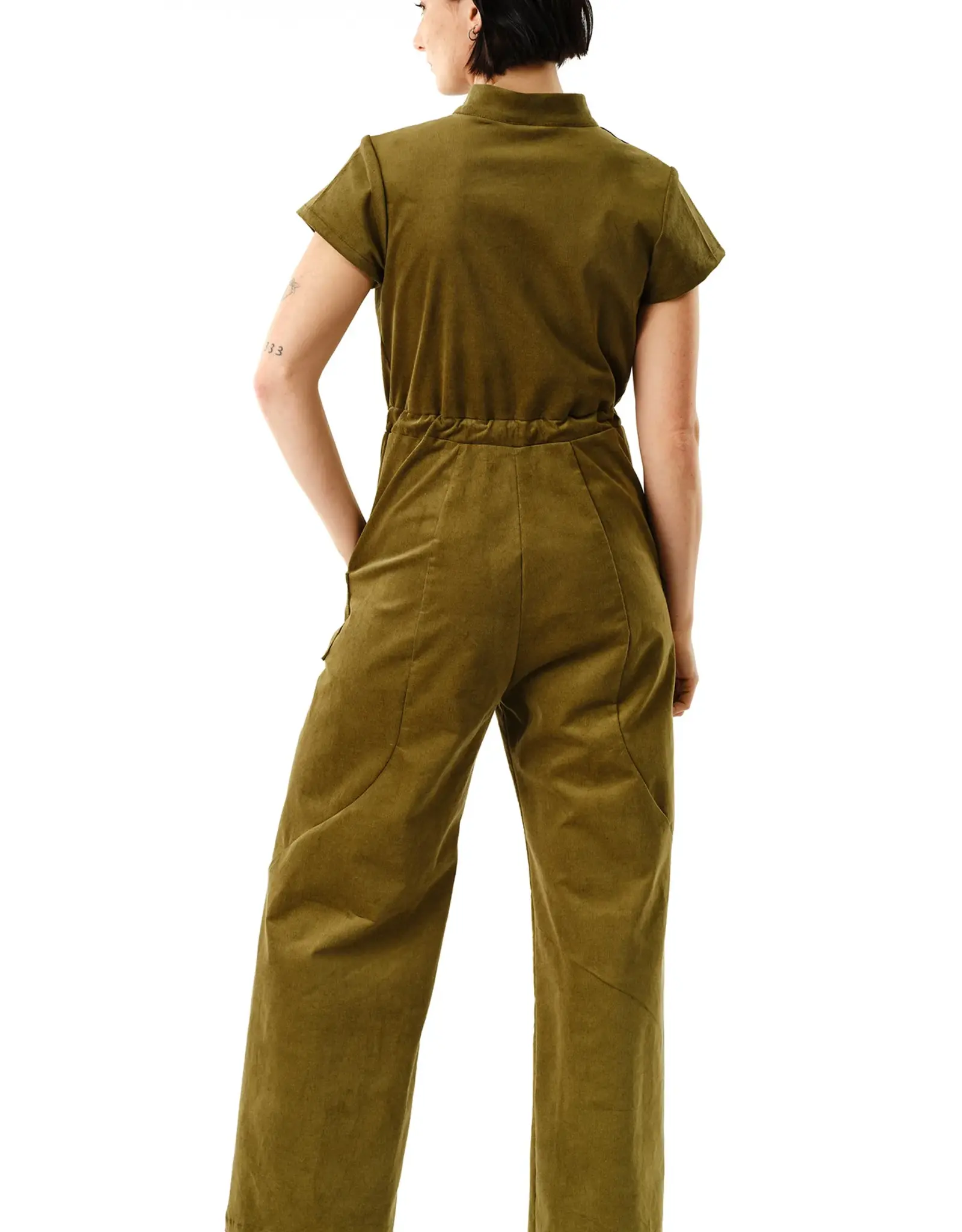 Jennifer Glasgow Combinaison Anath