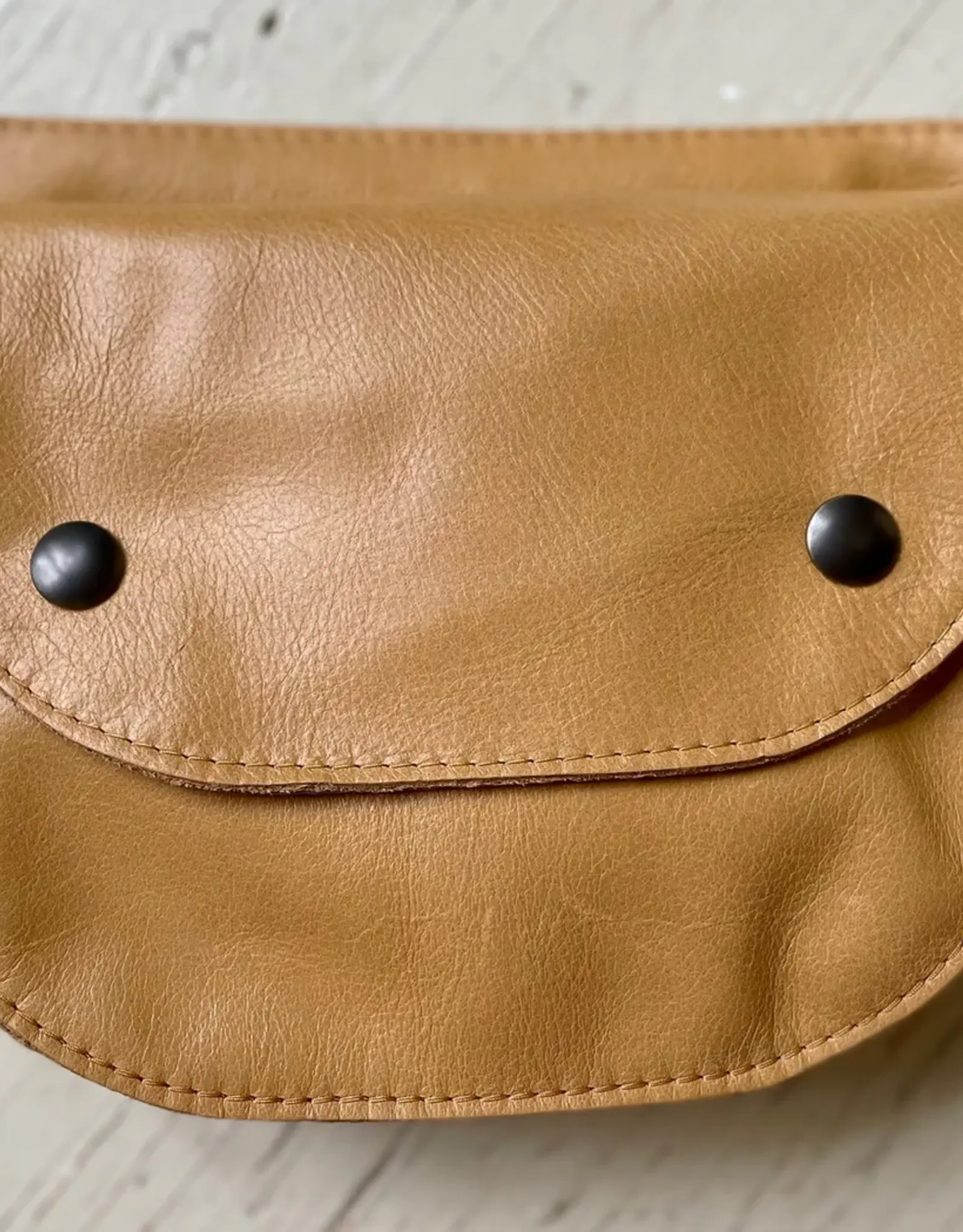 Kazak Amaru pochette divers