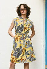 Dagg & Stacey Robe Mowat