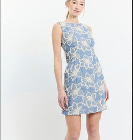Dinh Ba Rose Robe
