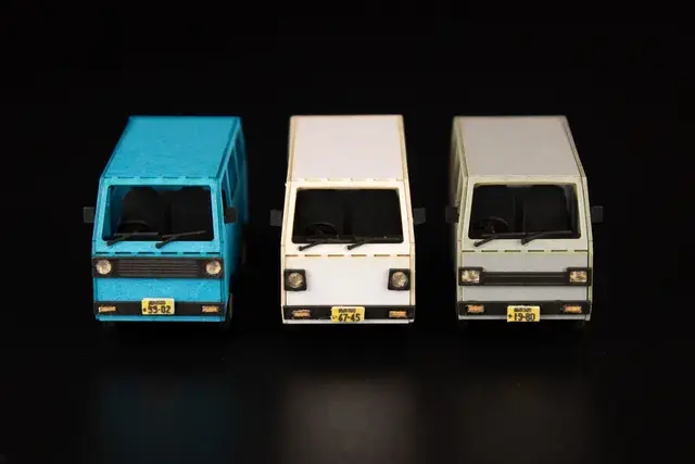 Bandai Town Corner Series Kei - Van (White/Blue/Silver) Scale Paper Kit (1:80)