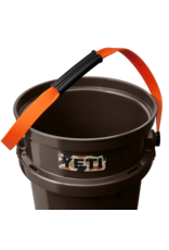 YETI YETI LOADOUT BUCKET WETLANDS BROWN