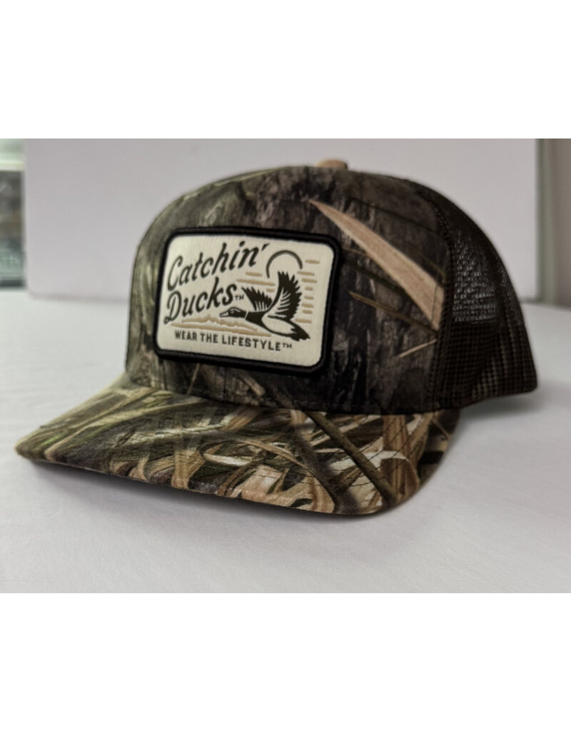 CATCHIN' DEERS CATCHIN' DUCKS COMMITED ON MOSSY OAK SHADOW GRASS HABITAT/ BROWN