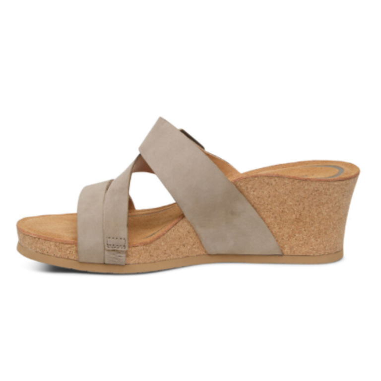 Aetrex Kimmy Cork Wedge Qtr Strap