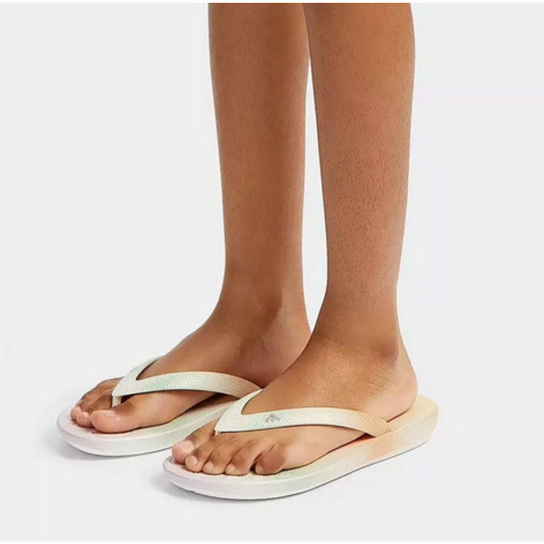 FitFlop iQushion Kids Iridescent Flip-Flops