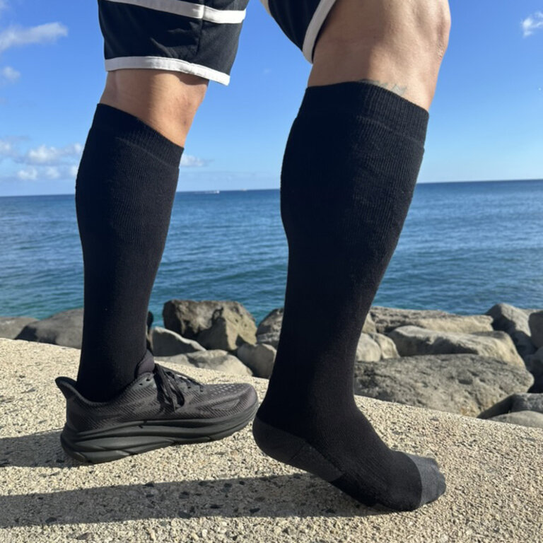UFS UFS Diabetic Knee High Compression Socks 8-15mmHg
