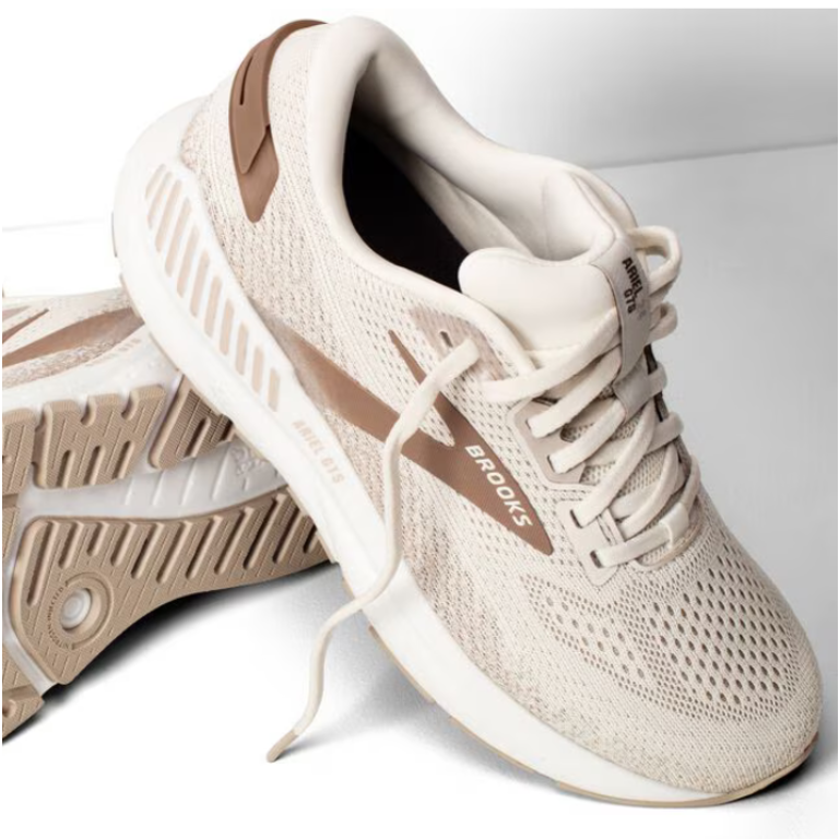 Brooks Ariel GTS 24