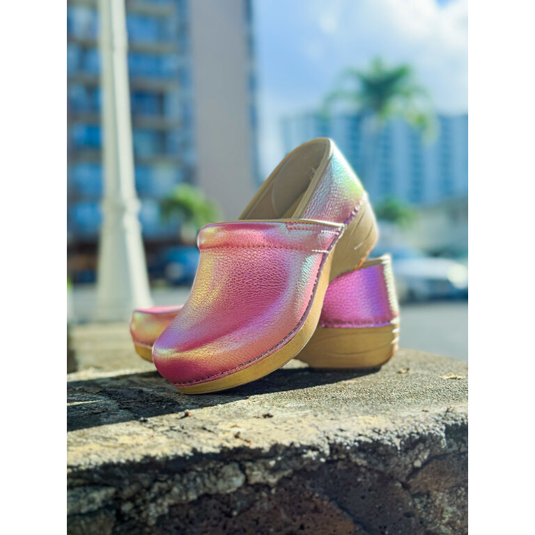 Dansko Women's XP 2.0 Iridescent Leather Clog