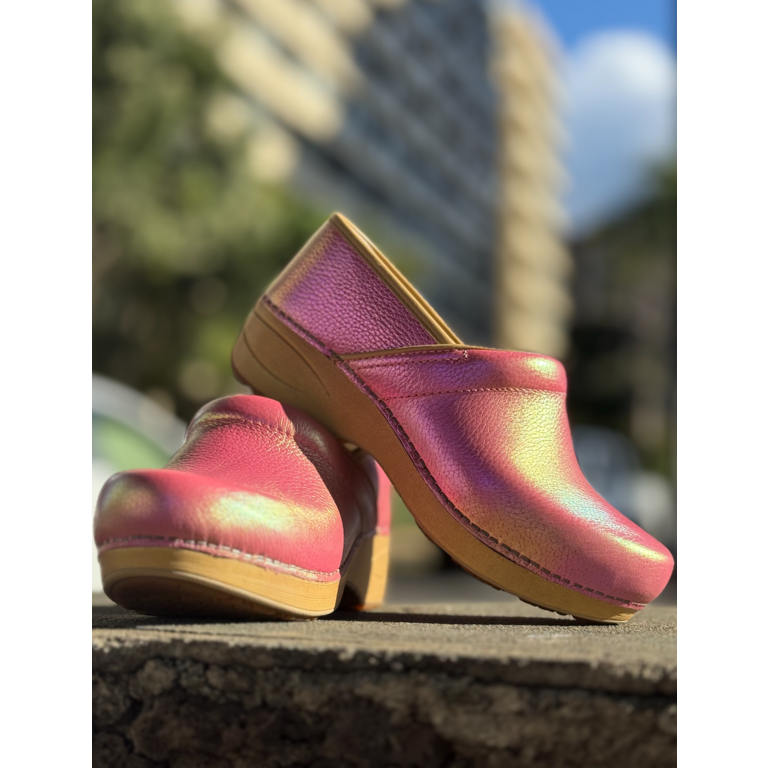 Dansko Women's XP 2.0 Iridescent Leather Clog