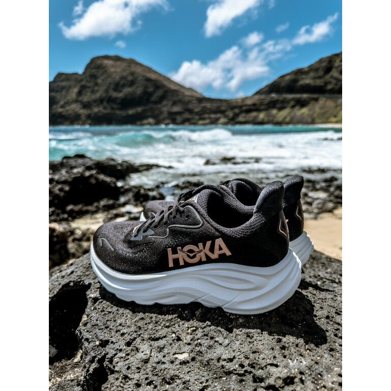 HOKA Women's Clifton 10