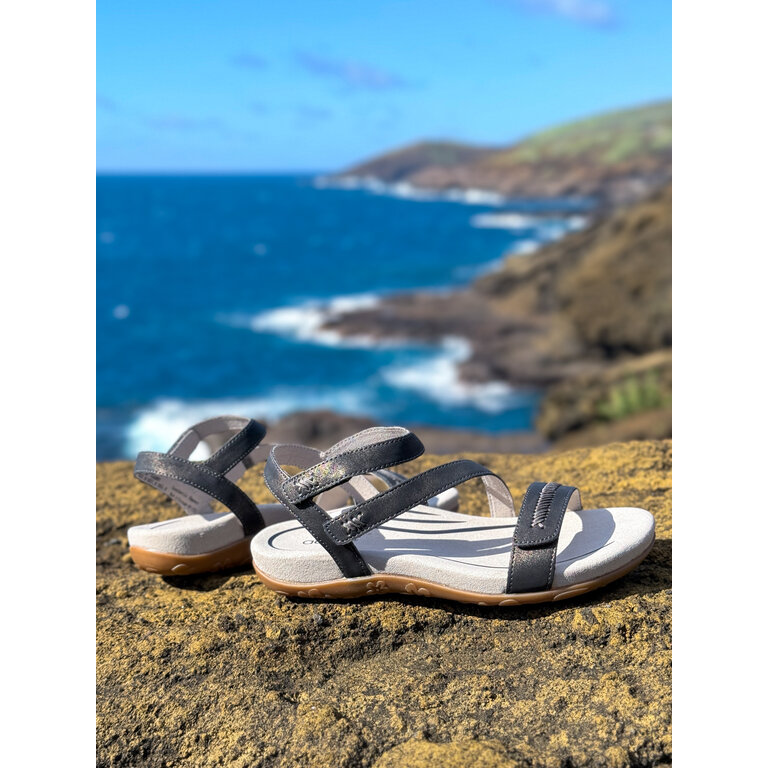 Aetrex Gabby Adjustable Quarter Strap Sandal