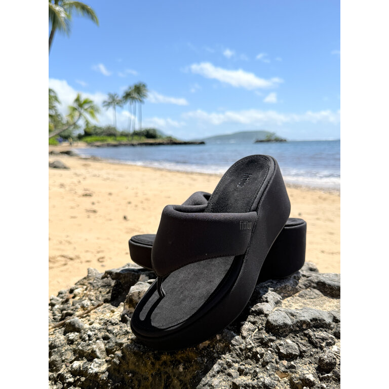 FitFlop PLATFFORMS Wedge Toe-Post Sandals