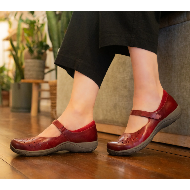 Dansko Stacy Waxy Burnished