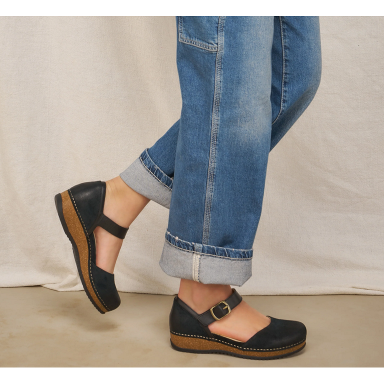 Dansko Mae Burnished Suede