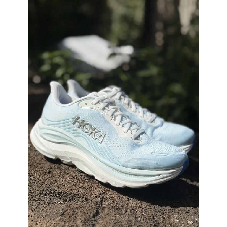 HOKA Women's Clifton 11