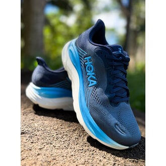 HOKA Men's Clifton 11