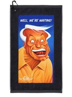 Devant Judge Smails Towel
