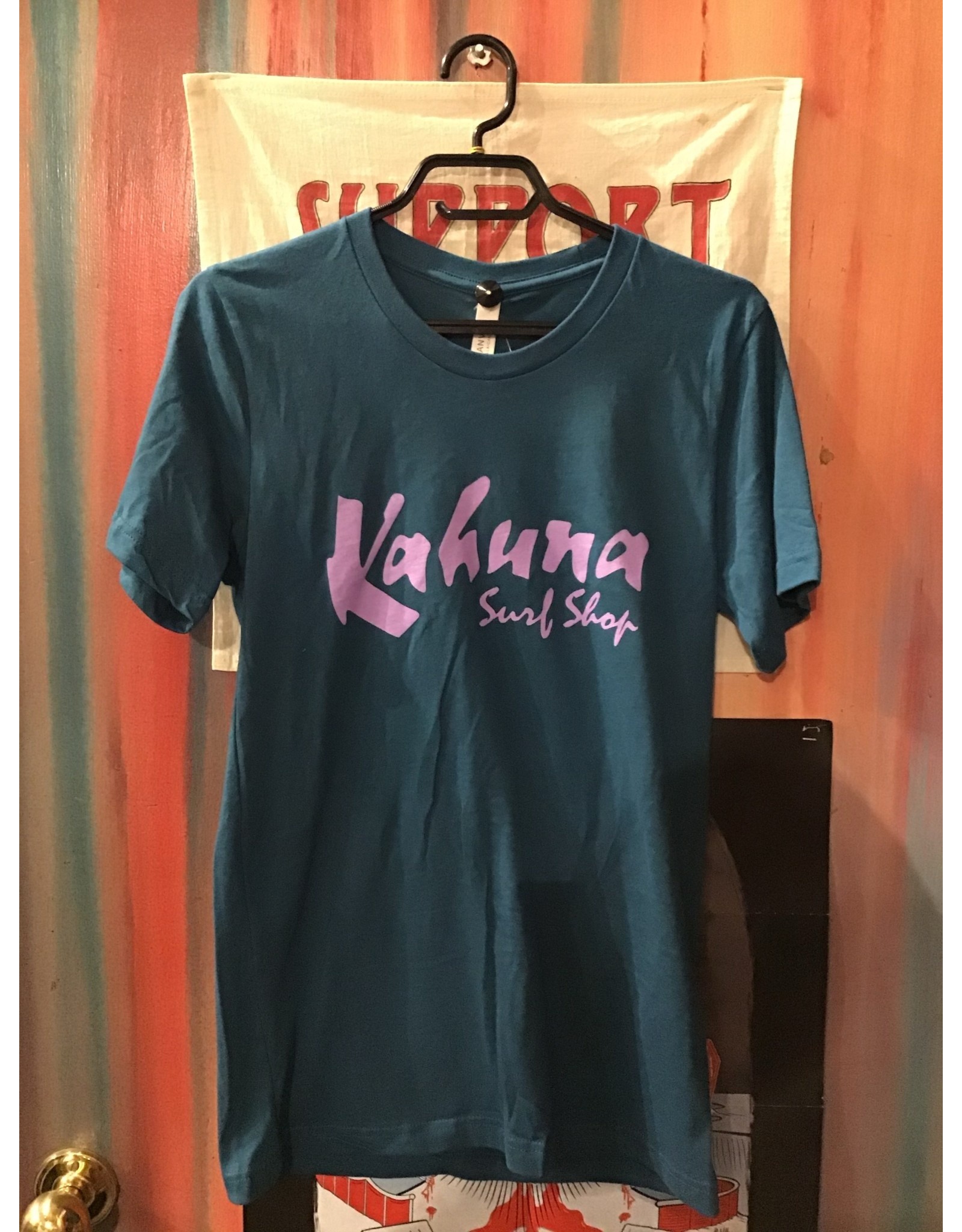 Kahuna Kahuna Surf Shop T-Shirt