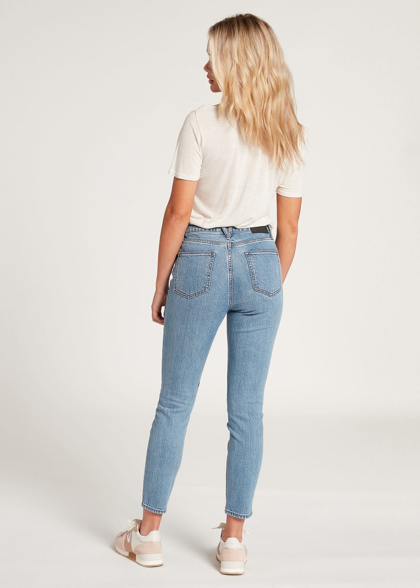 Volcom Women's Liberator High Rise Jean