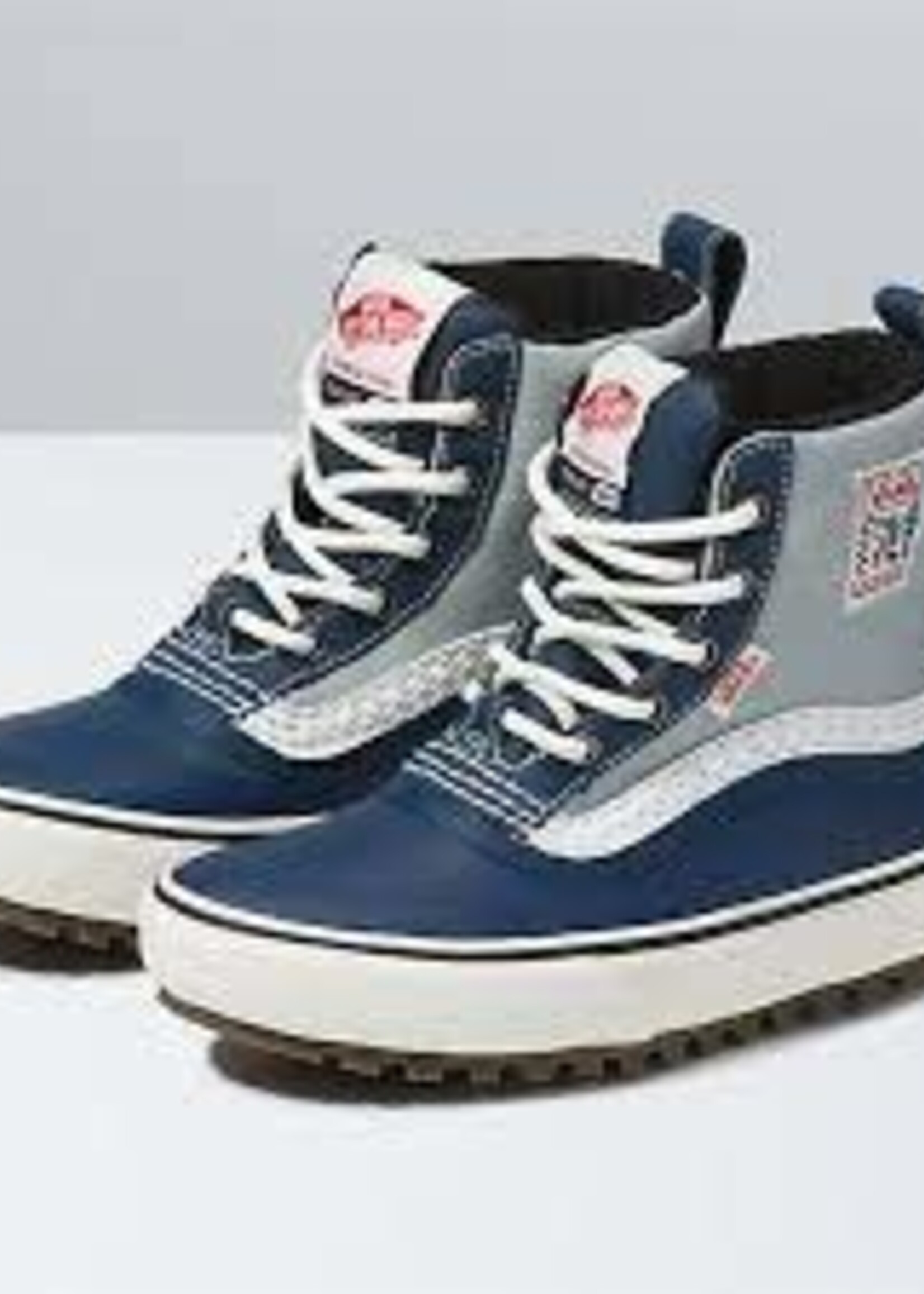 Vans Standard Mid Snow MTD Boot Navy/Marshmellow 8