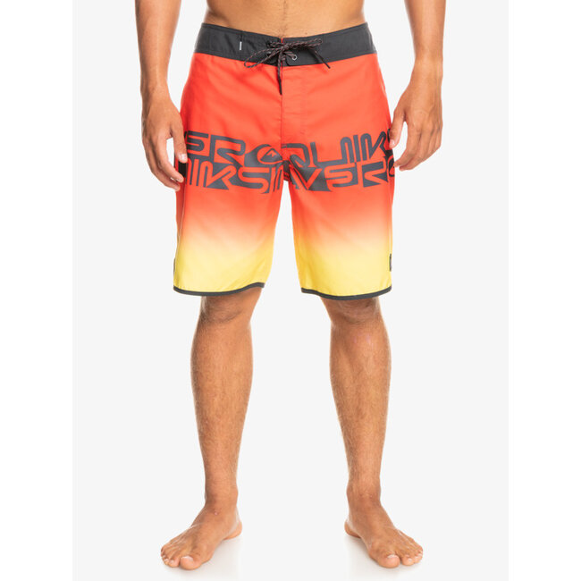 Quiksilver Men's Everyday Scallop 19" Boardshort
