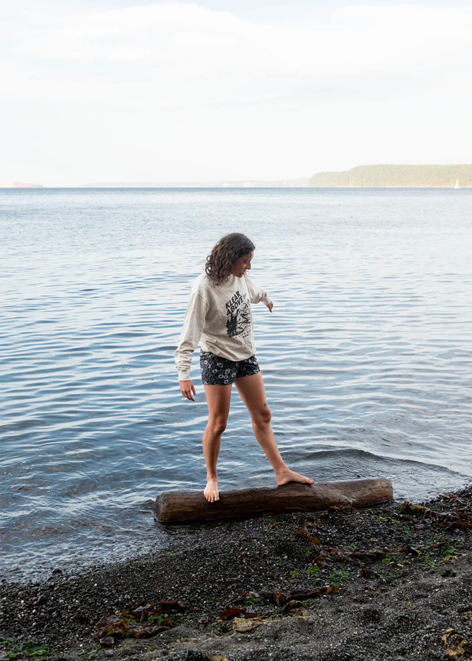 KAVU Unisex Core Crewneck Sweater