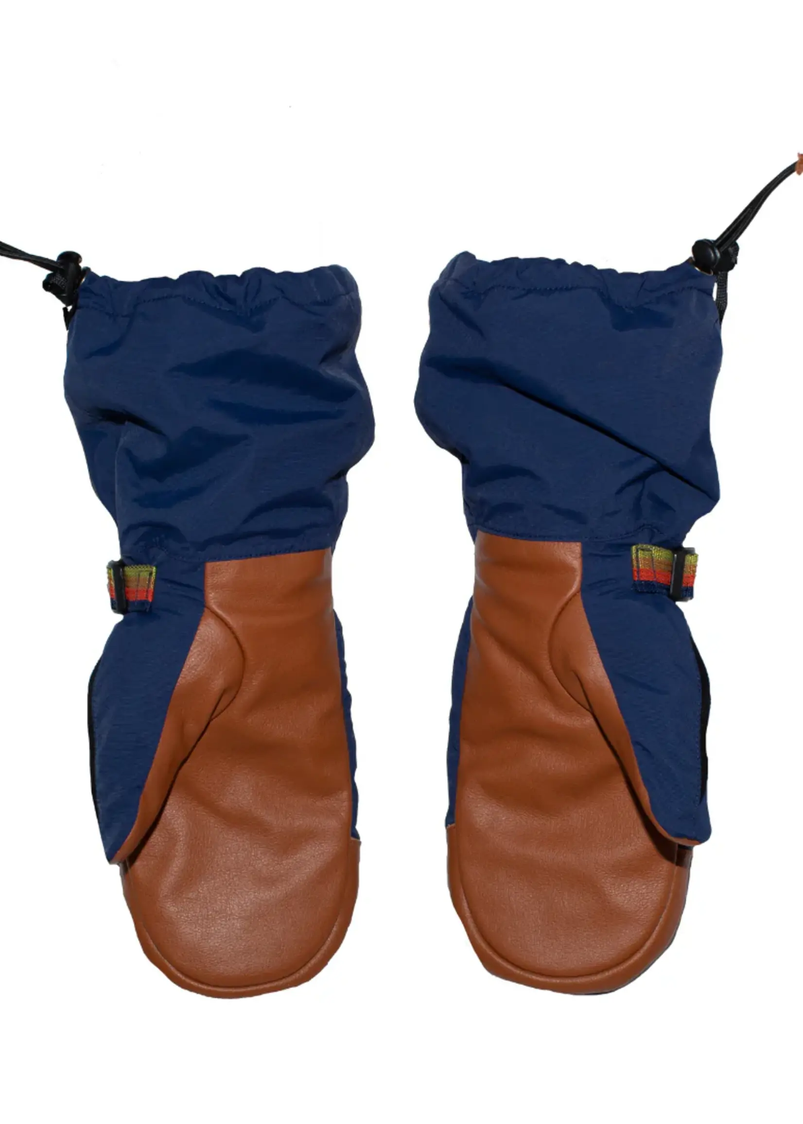 Salmon Arms Overmitt