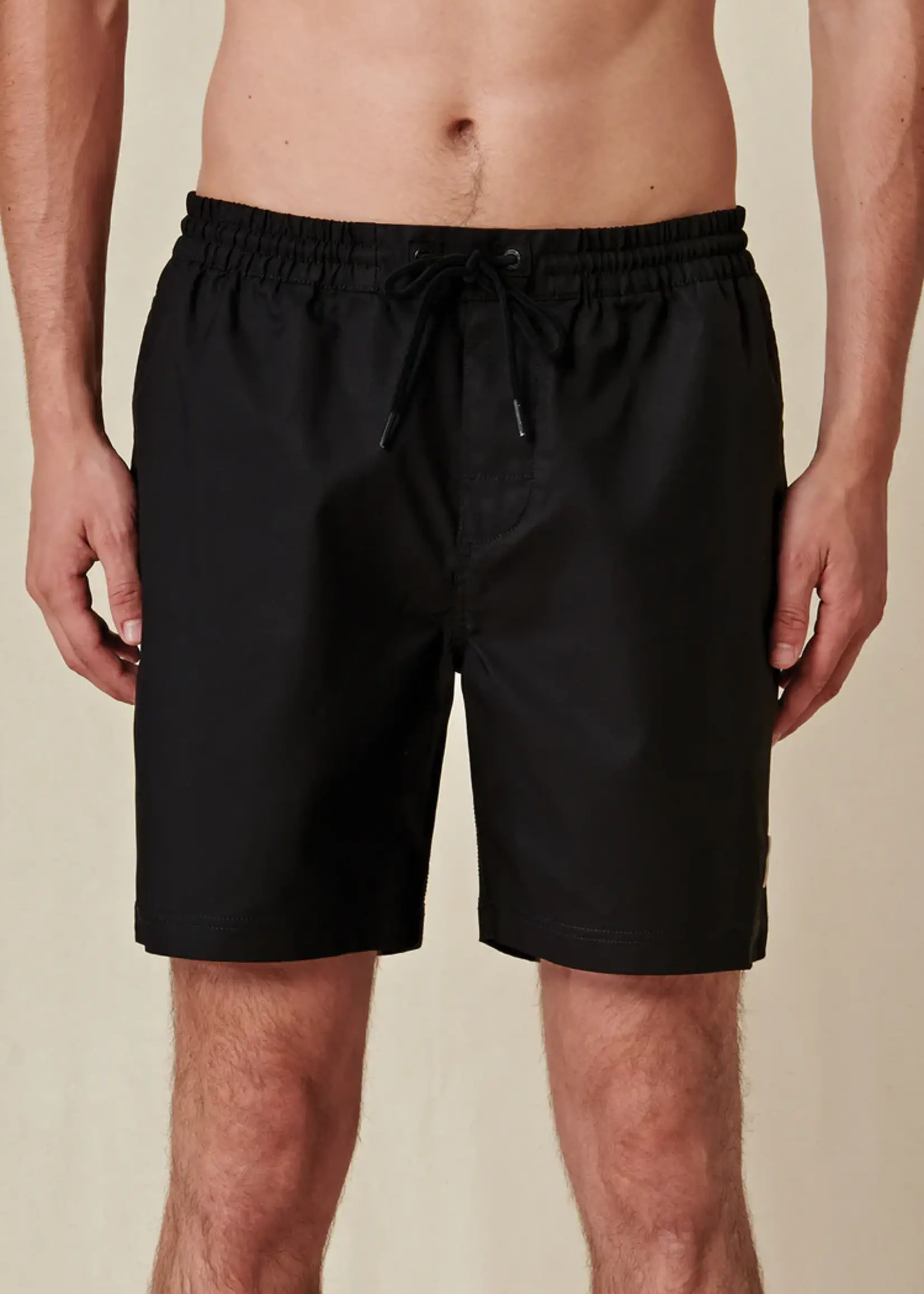 Globe Men's Clean Swell Poolshort Swim Short