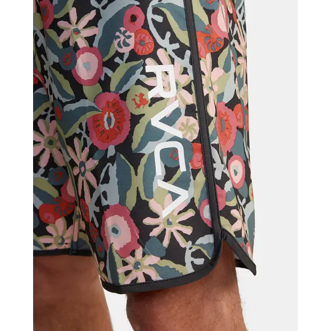 RVCA Men's Eastern 18" Boardshort | Multi Black