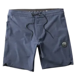 VISSLA Solid Sets 18.5" Boardshort
