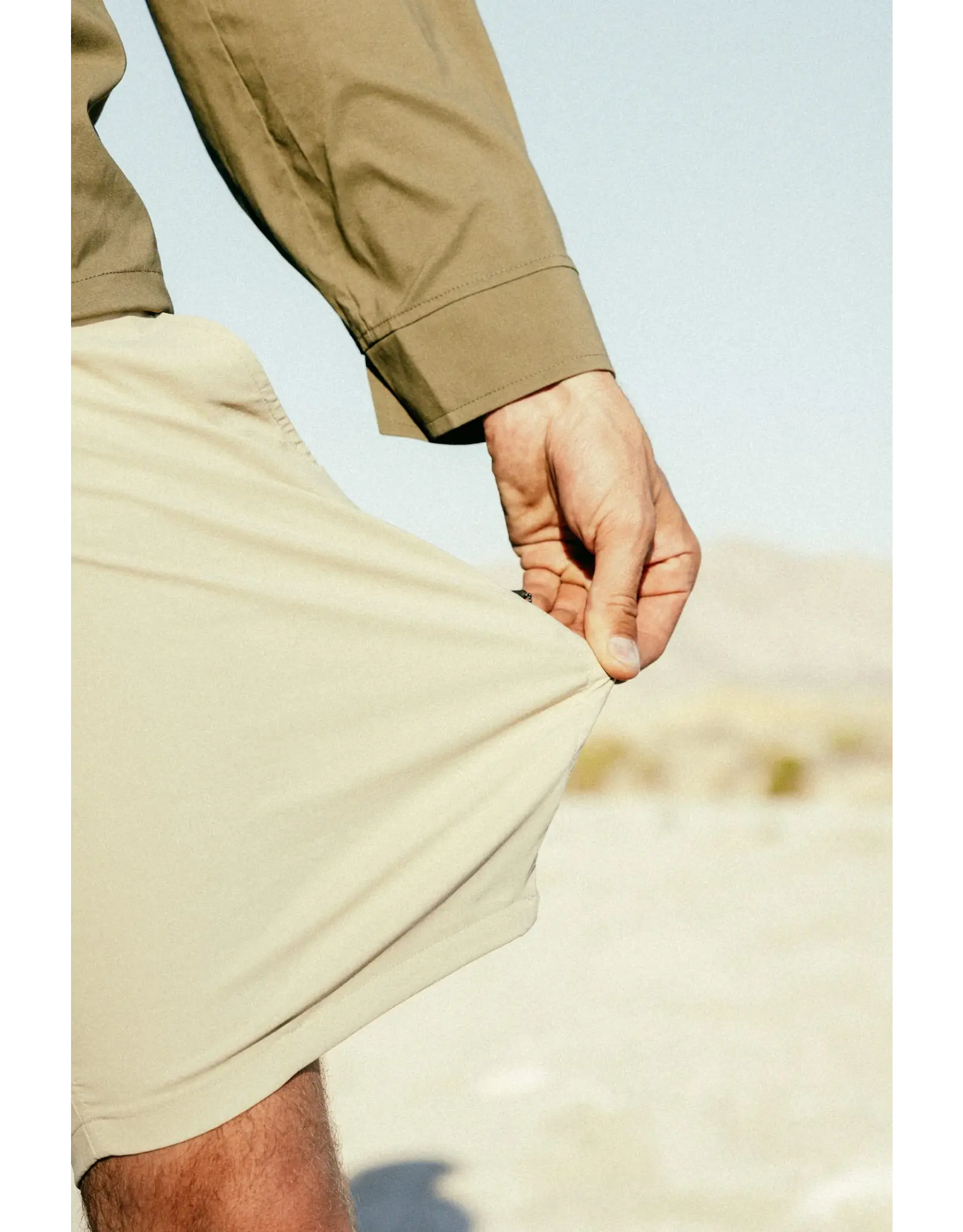 686 Everywhere Featherlight Chino Short