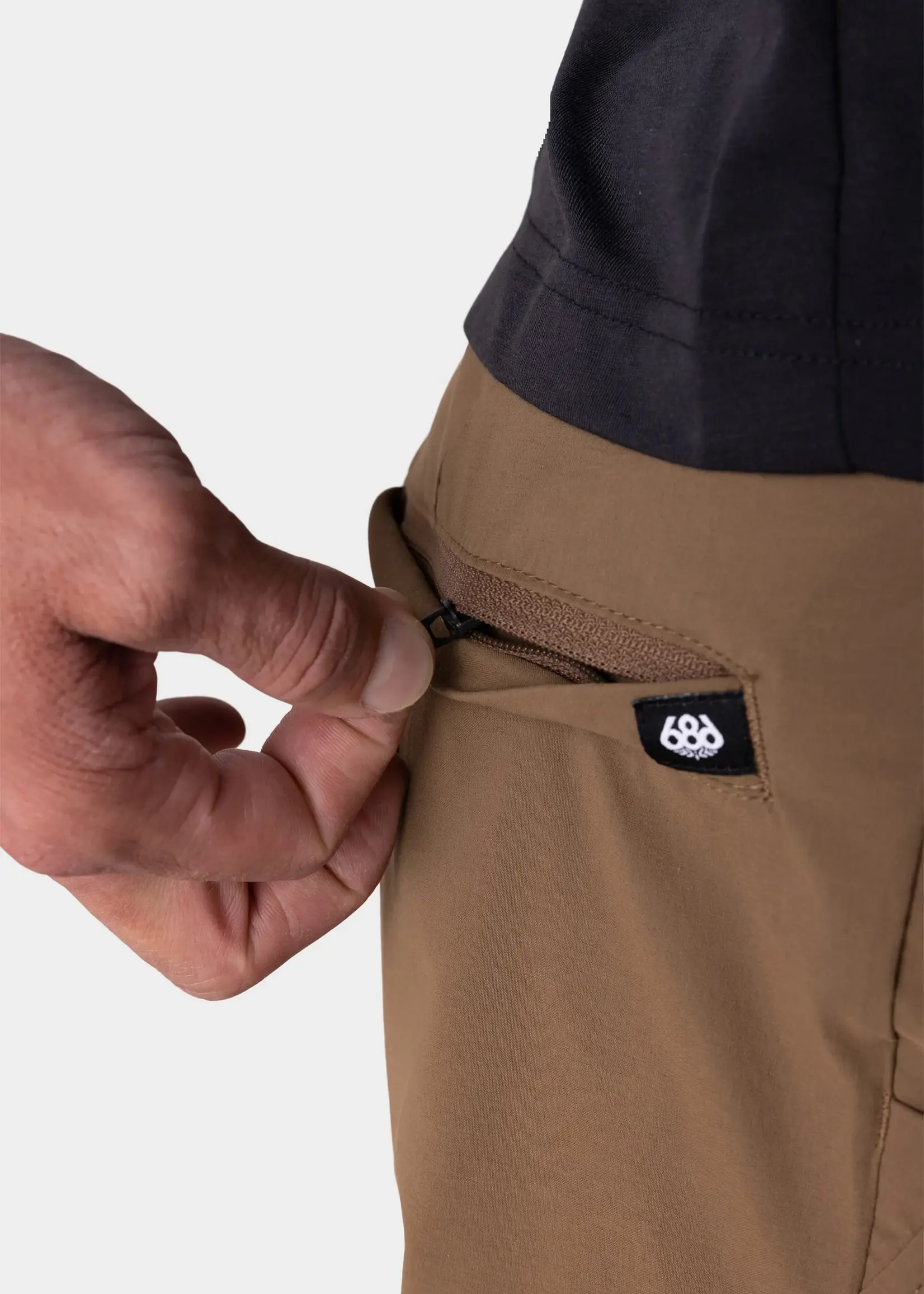 686 Everywhere Featherlight Chino Short