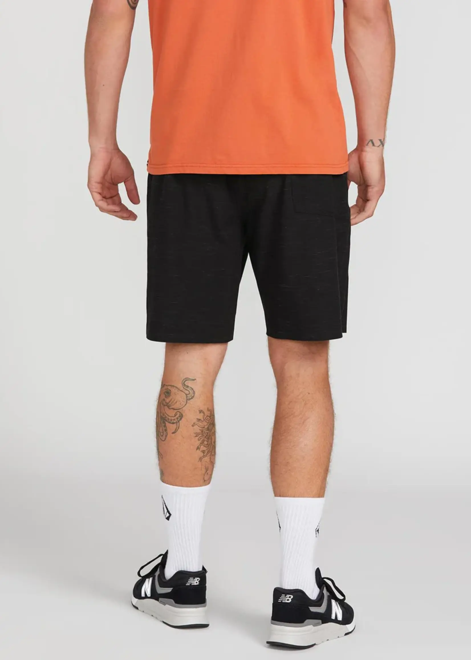 Volcom Men's Packasack Lite 19" Hybrid Short