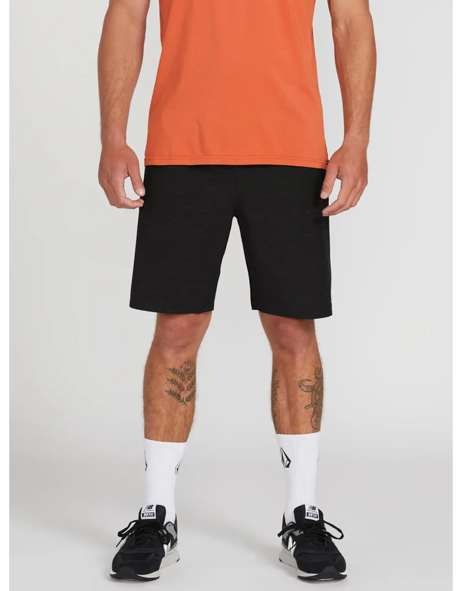 Volcom Men's Packasack Lite 19" Hybrid Short