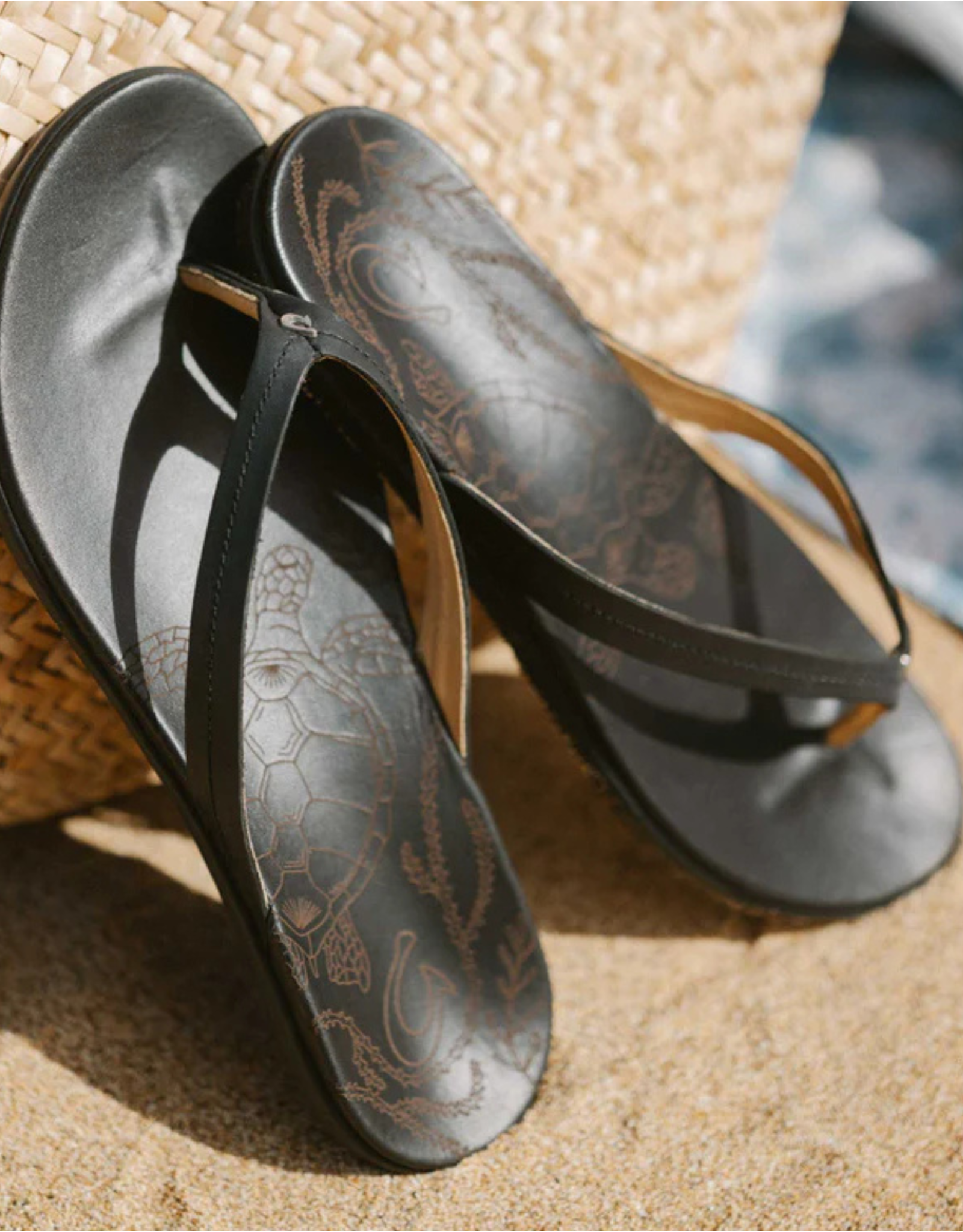 Olukai Women's Honu Leather Sandal