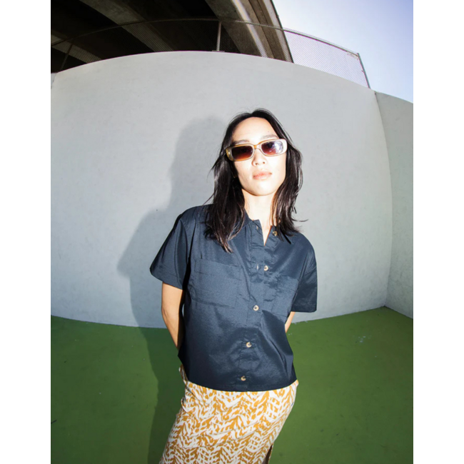 KAVU Women's Sea La Vie Short Sleeve Button Up Shirt