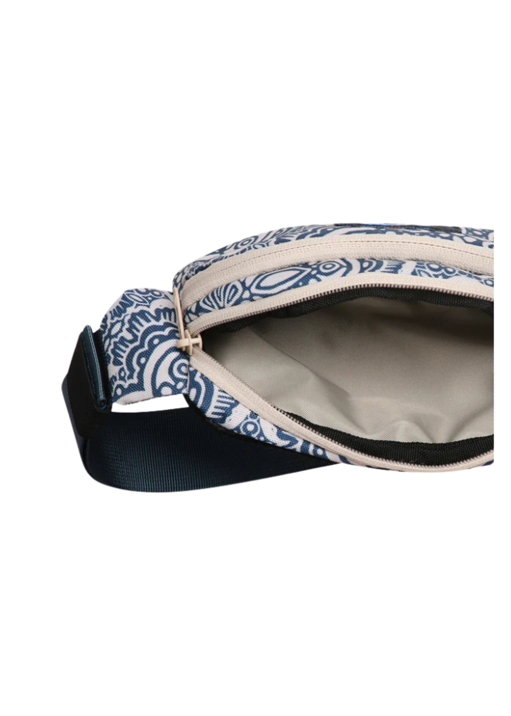 KAVU Spectator