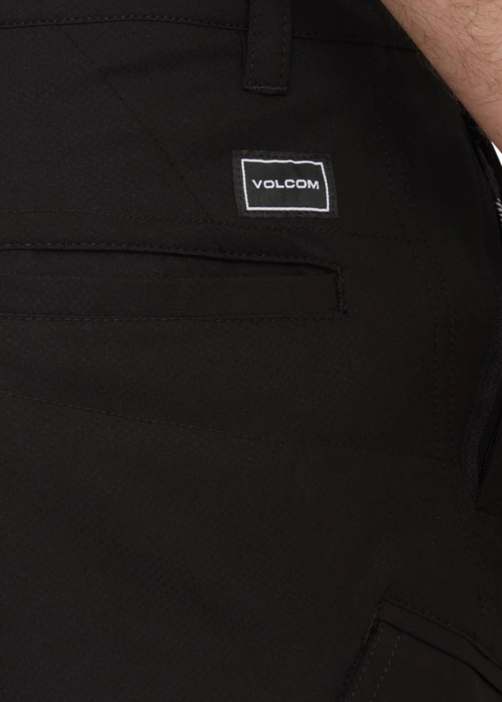 Volcom Men's Country Days Hybrid Short 20" Black