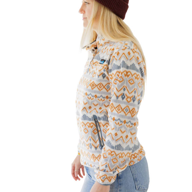 KAVU Women's Cavanaugh Fleece Pullover | Winter Holiday