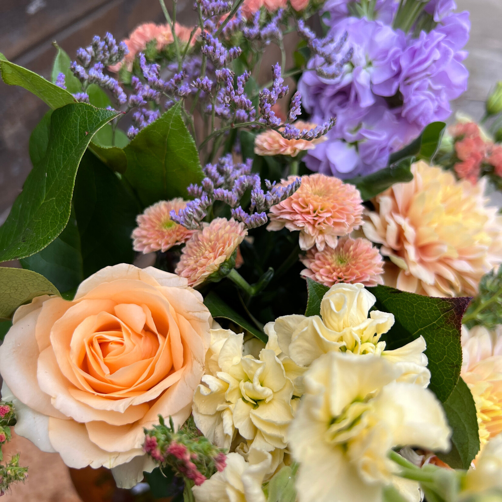 Maison Forêt Bouquet de fleurs fraîches FDM1