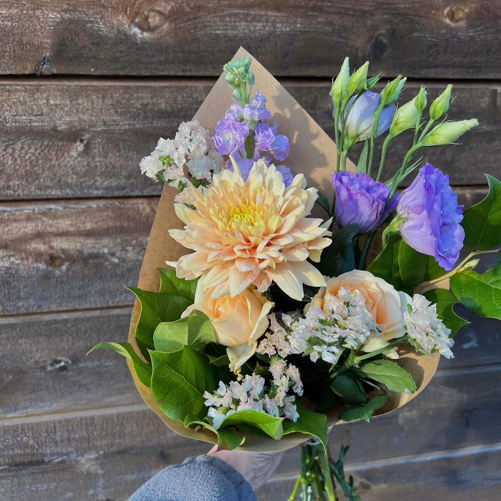 Maison Forêt Bouquet de fleurs fraîches FDM6