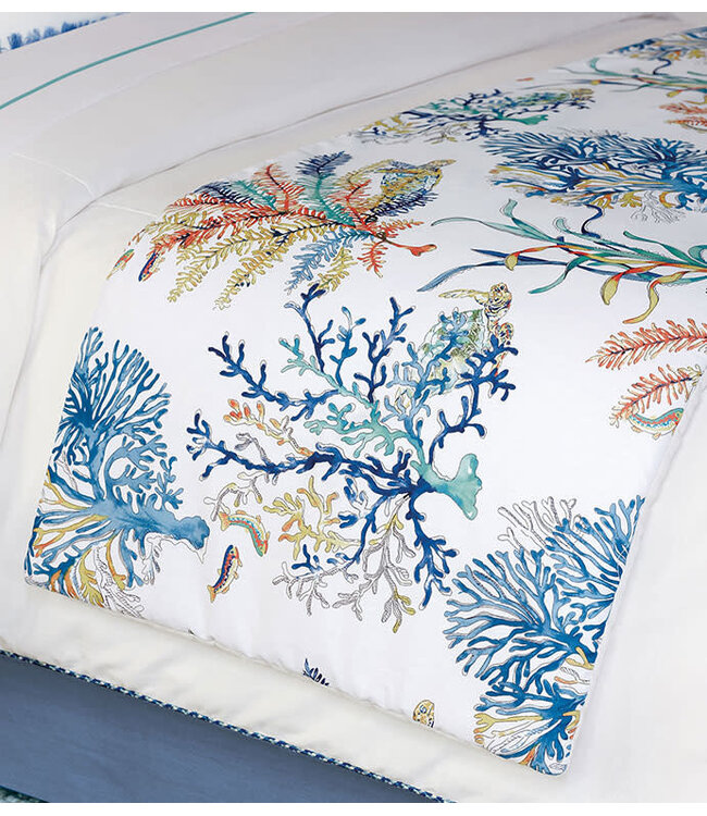 Eastern Accents Castaway Coral Reef Bed Scarf King