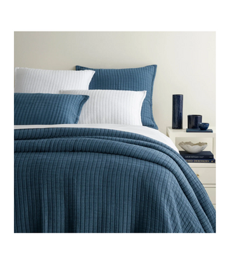 Annie Selke Boyfriend Matelasse Aegean Coverlet Twin