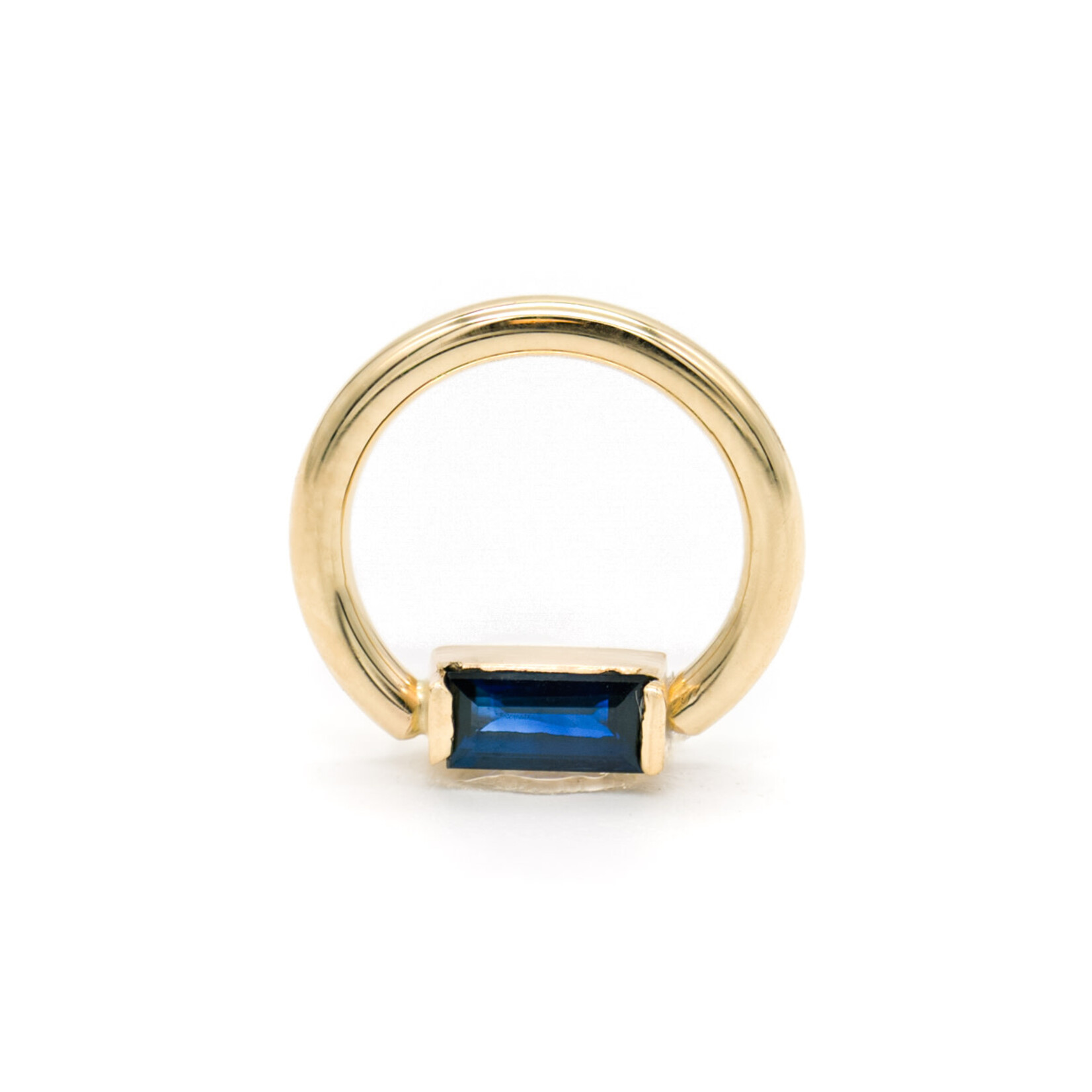 Kiwi Diamond YG 16g 5/16" Baguette Channel Set Fixed Ring w/ 4x2mm Blue Sapphire A
