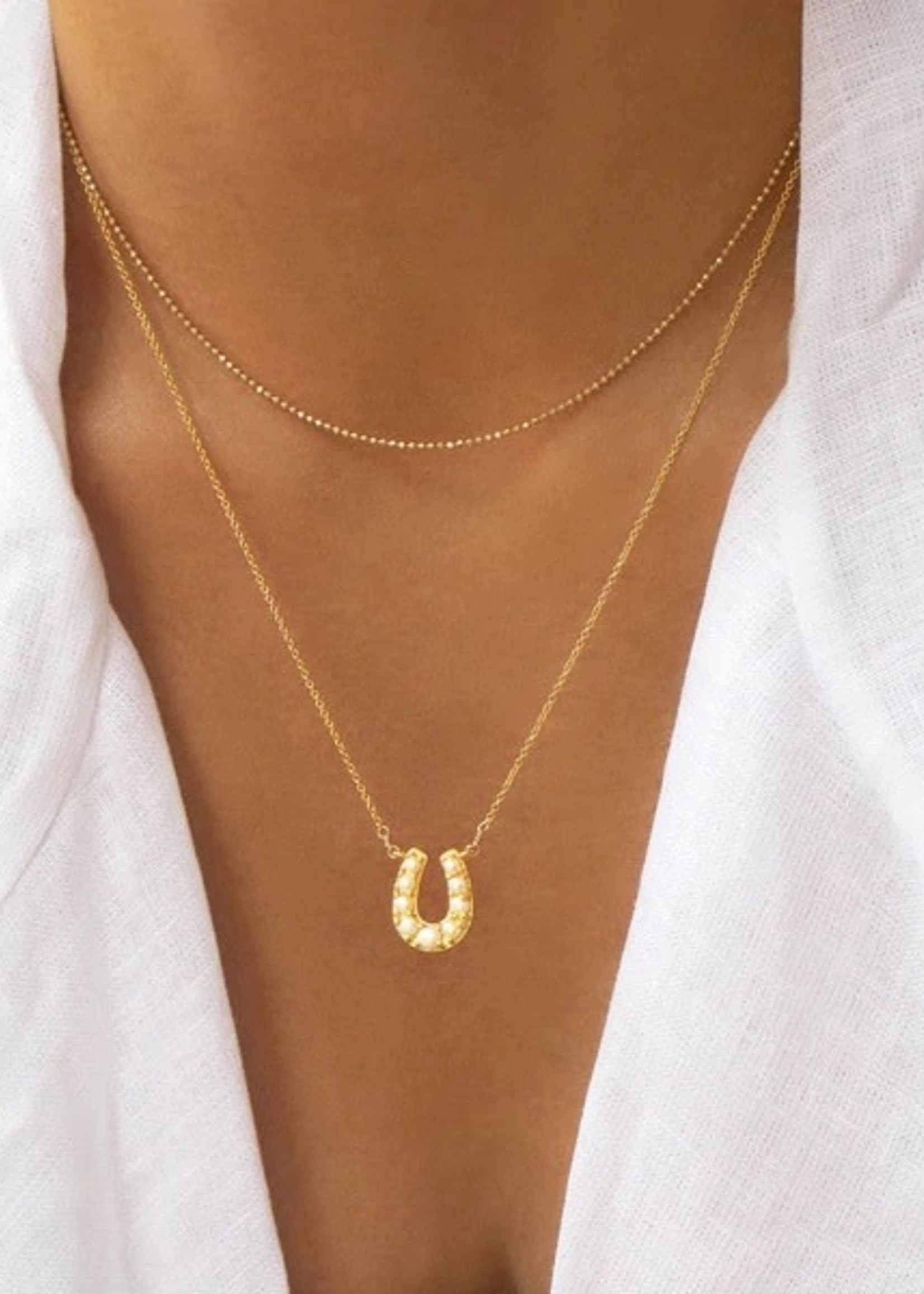 Leah shop alexandra locket