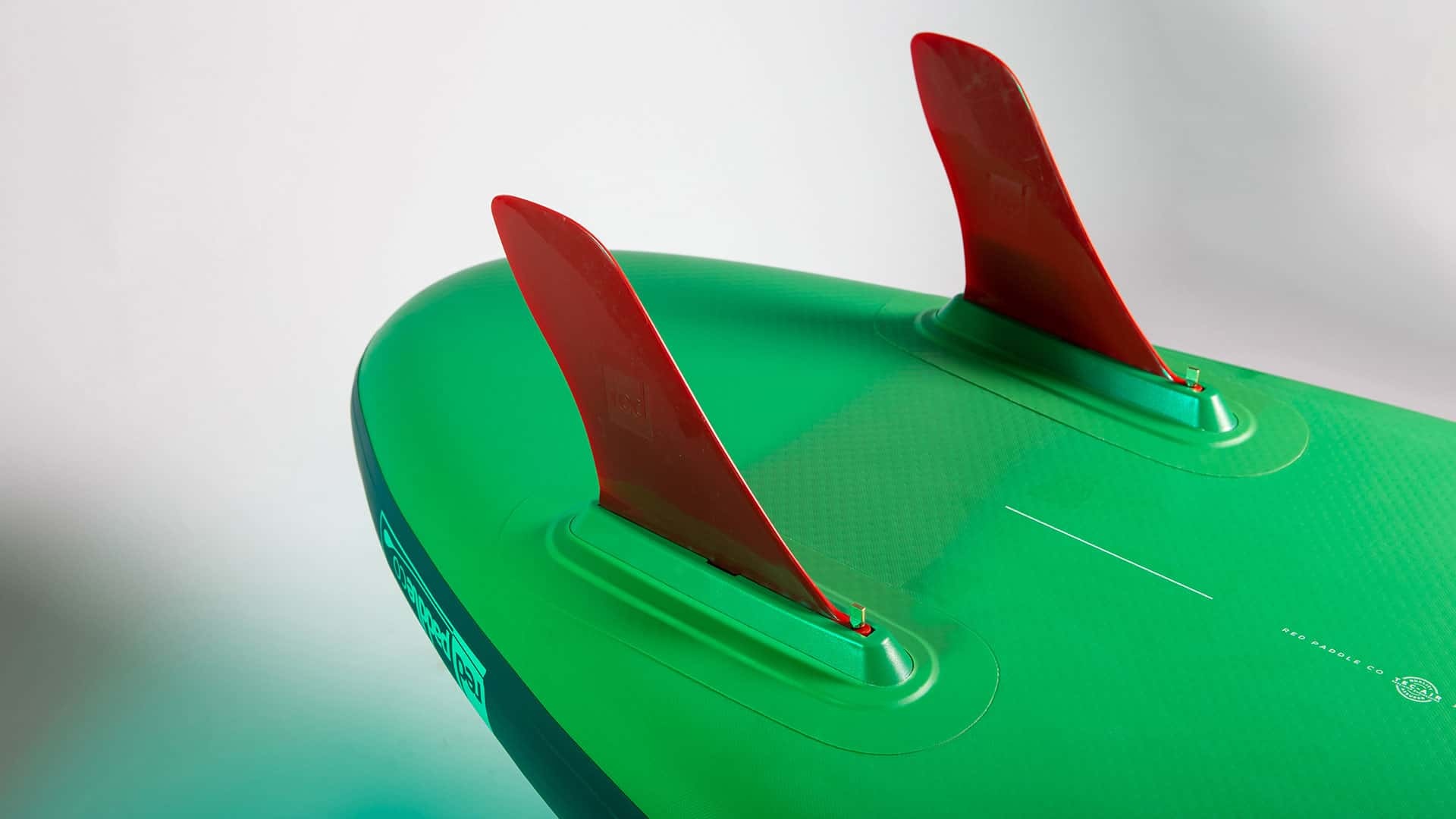 RED PADDLE / VOYAGER 12'6'' X 32" (2021)