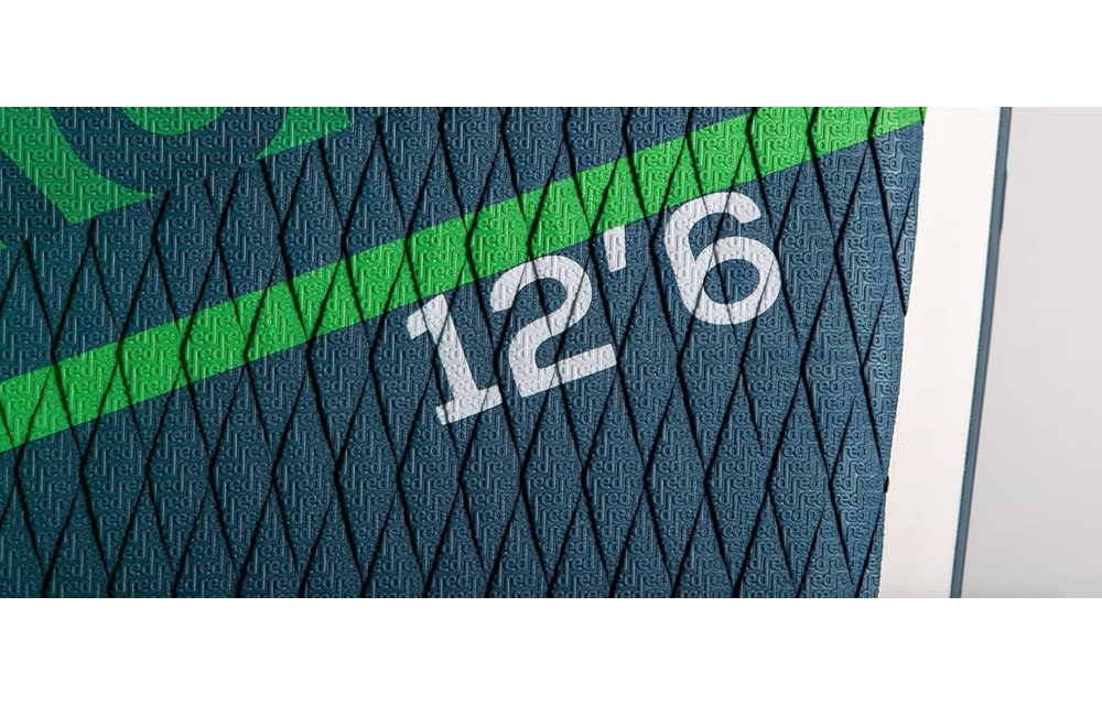 RED PADDLE / VOYAGER 12'6'' X 32" (2021)